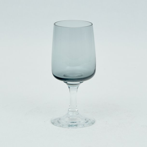 Snaps. 8,5 cm. Atlantic glas. Holmegaard Glasvrk.