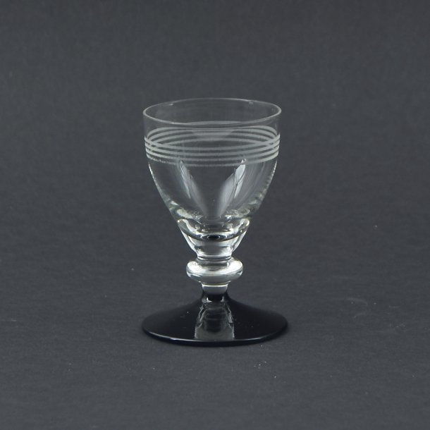 Snapseglas. Hrsholm. 7 cm. Holmegaard Glasvrk.
