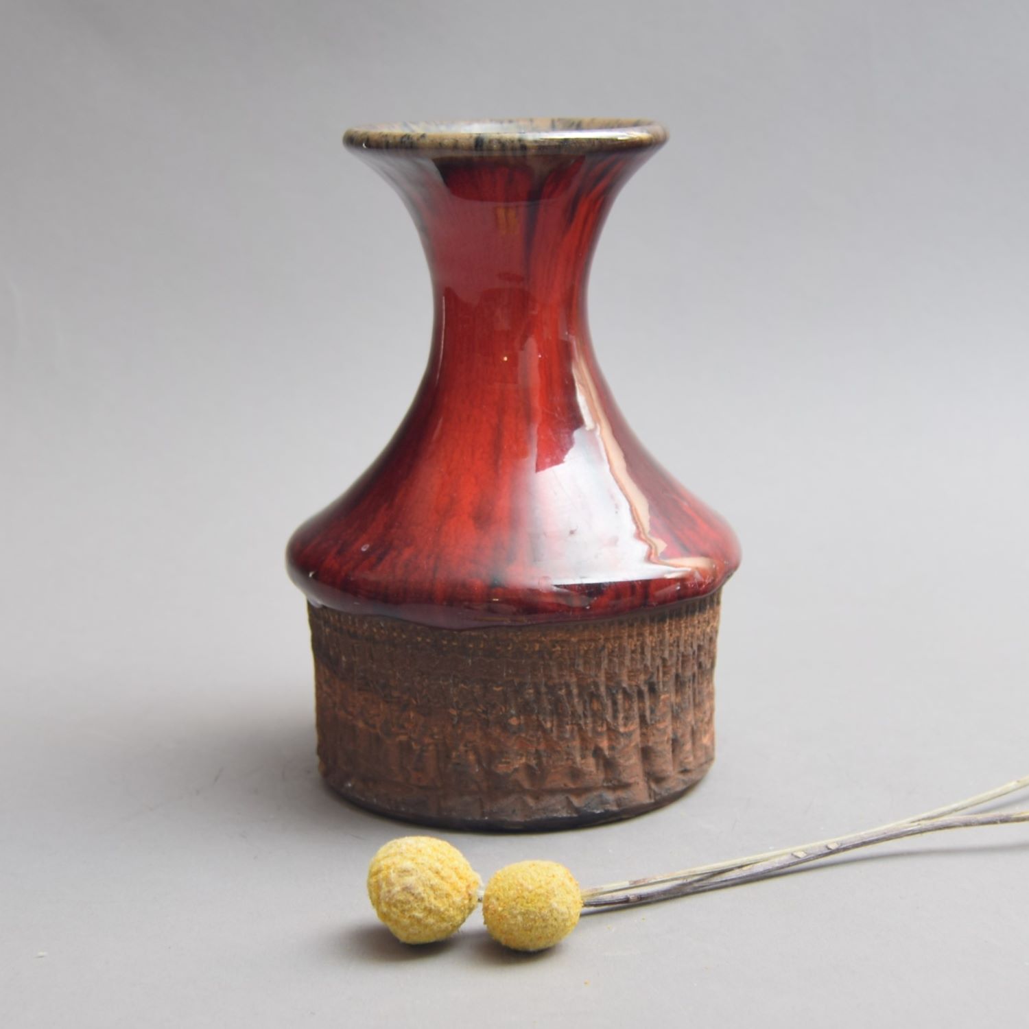 Vase. nr. 858. 17 cm. Keramik. - Keramik - Porcelænsbutikken