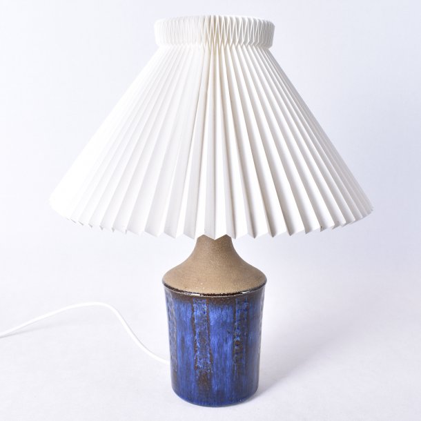 Bordlampe. 3045. 29 cm. Einar Johansen. Sholm Keramik