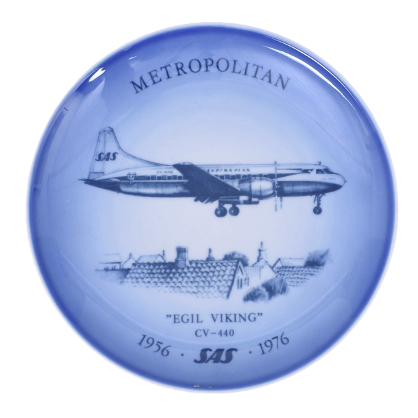 Fly platte nr. 3. Metropolitan Convair CV 440. 18 cm. Bing og Grndahl.