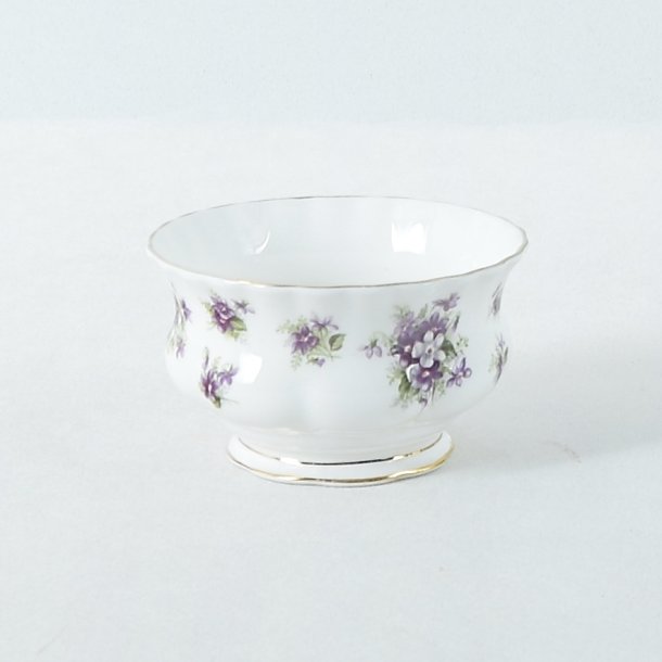 Sukkerskl. 9,5 cm. Markviole fra Royal Albert.