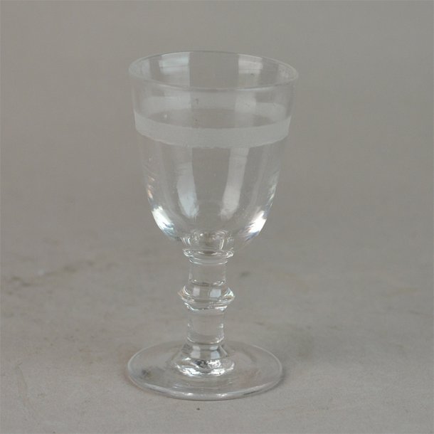 Berlinois glas med bnd slibning. Snaps. 8,5 cm. Alle danske glasvrker.