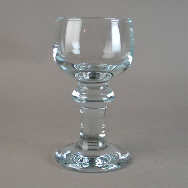 Hvidvin. 14,4 cm. Jgerglas fra Holmegaard Glasvrk.