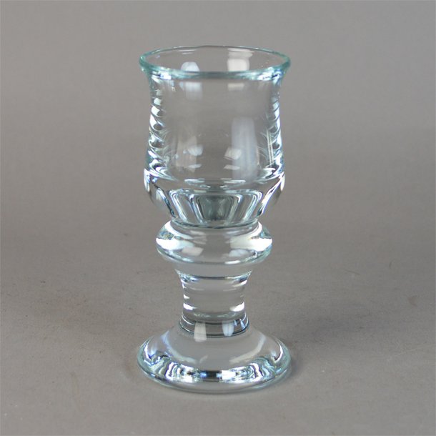 Snaps. 11 cm. 6 cl. Tivoli glas. Holmegaard Glasvrk.