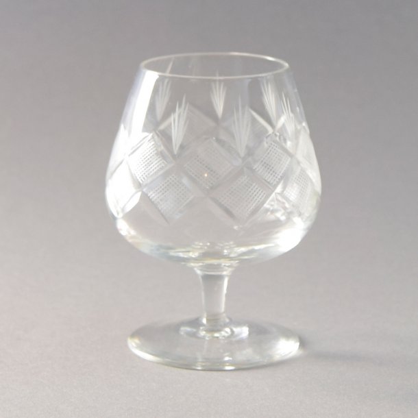 Cognac. 8,5 cm. Wien Antik glas. Lyngby Glas.