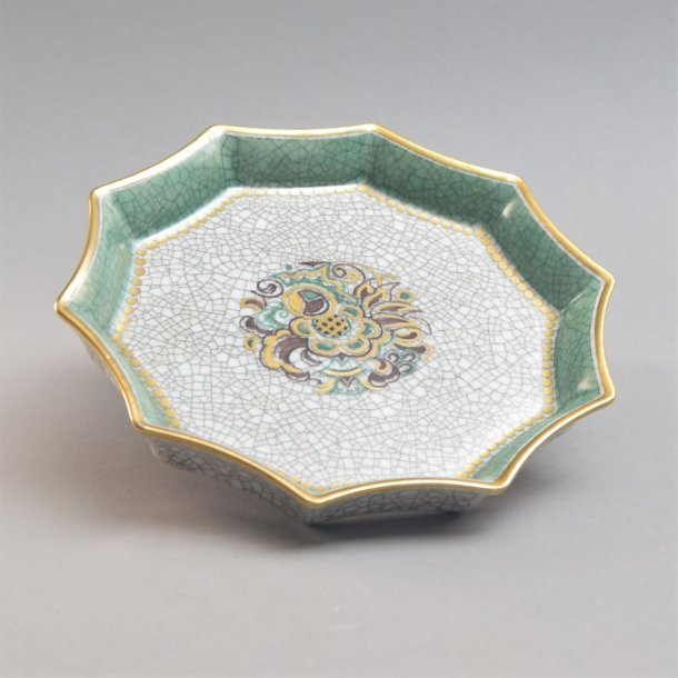 Bordskl med krakeleret glasur. 645. 17,5 cm. Dahl Jensen.